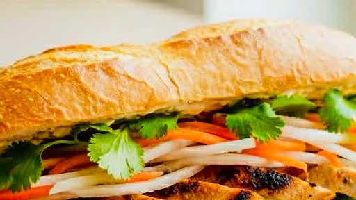 CHICKEN SANDWICH